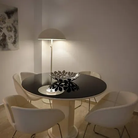 Cozy 2 Bdr Nicosia City Free Parking Wifi Exterior foto