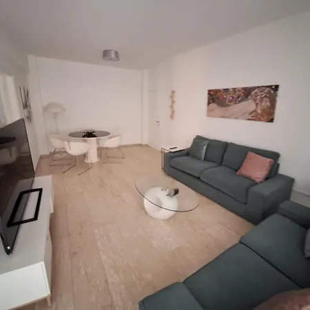Cozy 2 Bdr Nicosia City Free Parking Wifi Exterior foto